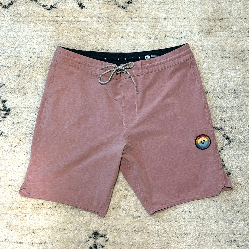 Men’s VISSLA Board Shorts Swim Trunks | SIZE 33 | Upcycle Poly-Cotton - Like-New